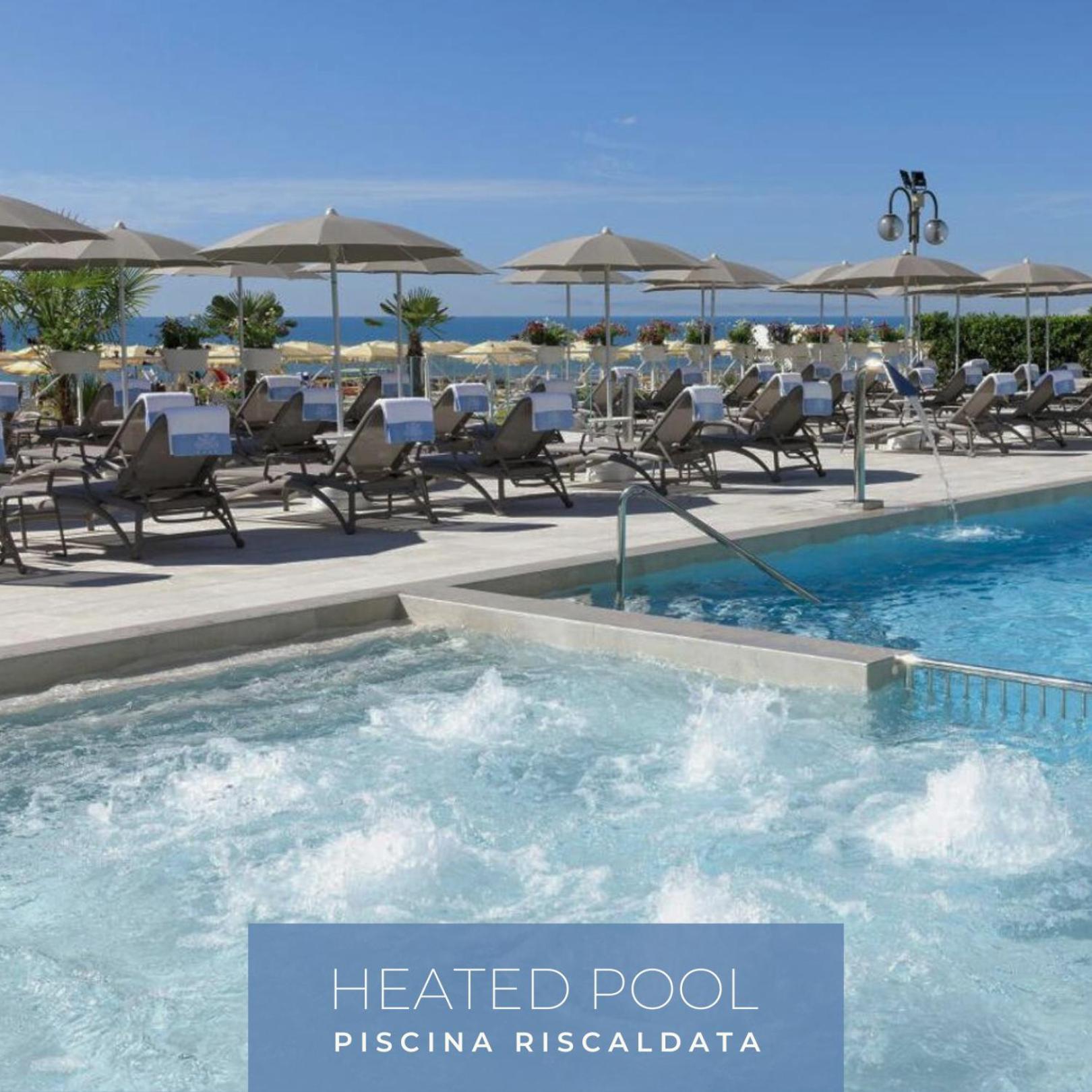 Hotel Cavalieri Palace & Suites Лидо ди Йезоло Екстериор снимка