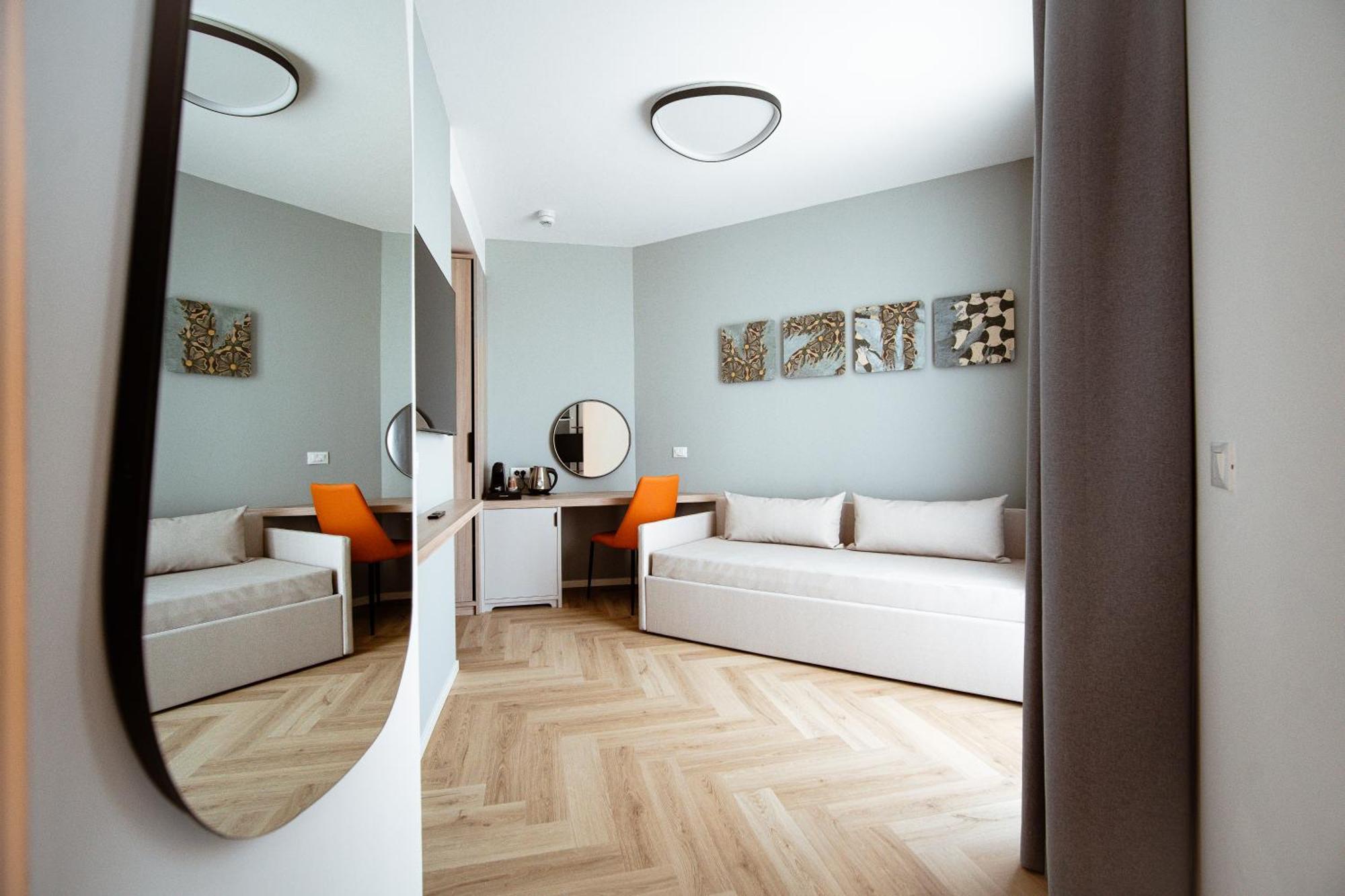 Hotel Cavalieri Palace & Suites Лидо ди Йезоло Екстериор снимка